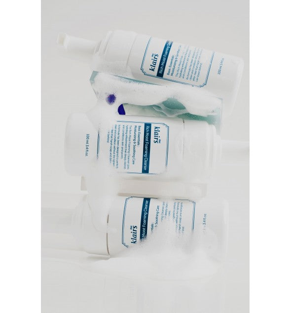 Rijke, hydraterende, schuimende reiniger